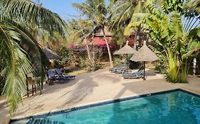 Le Souimanga Bleu Saly