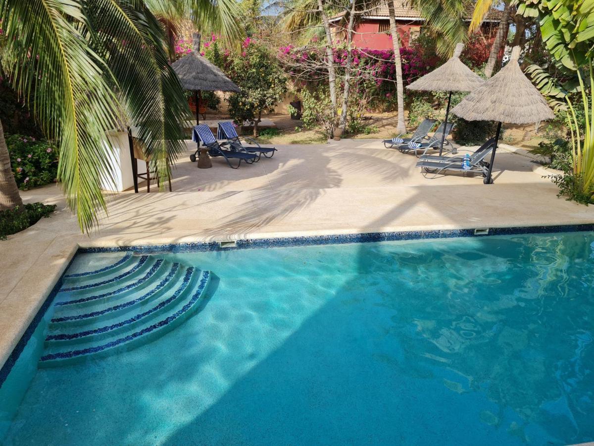 Le Souimanga Bleu Saly Bed & Breakfast Exterior photo
