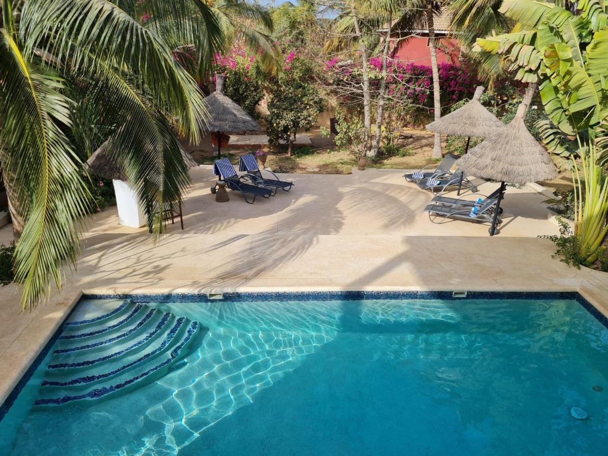 Le Souimanga Bleu Saly Bed & Breakfast Exterior photo